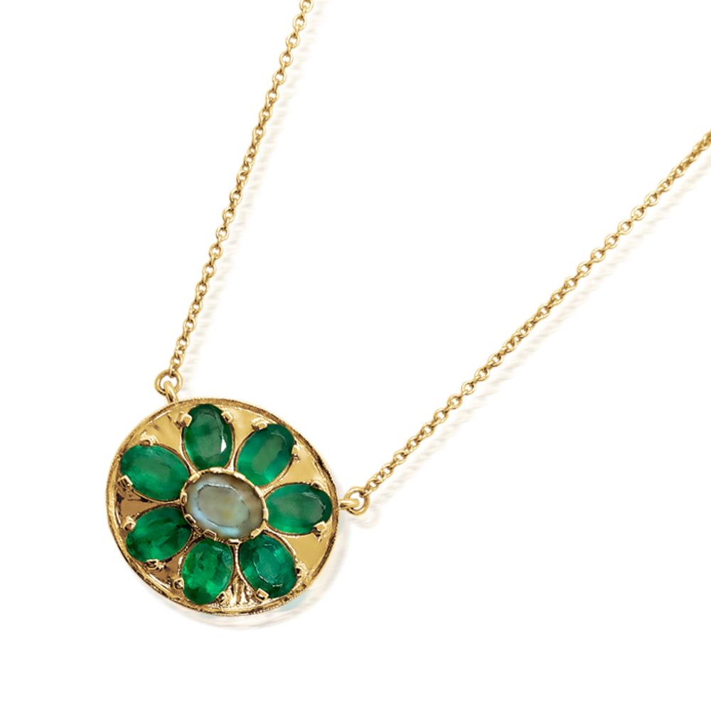 GREEN OASIS NECKLACE