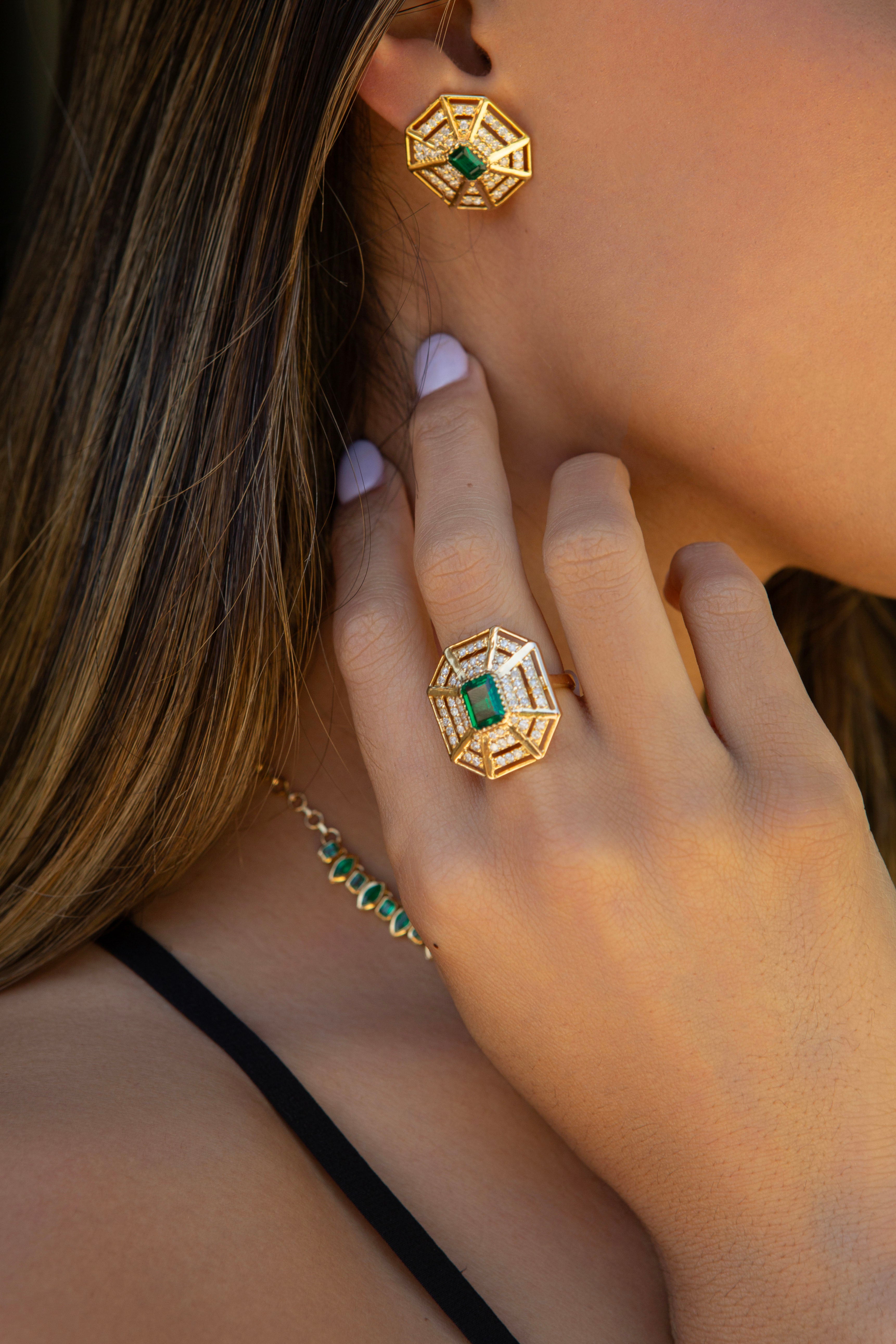 EMERALD WEB EARRINGS